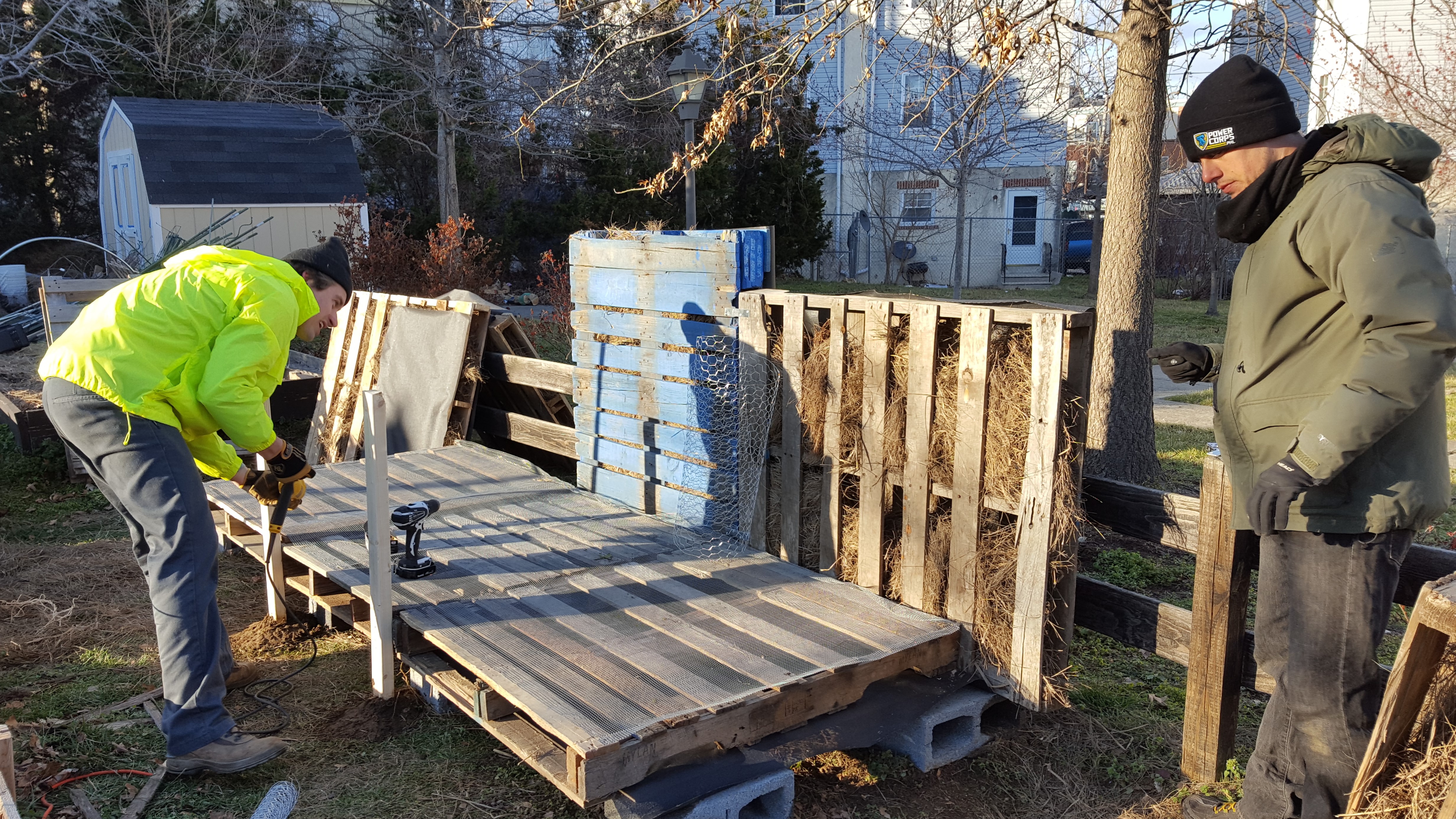 Salt hay compost Circle Compost Food Scraps, Leaf Pickup